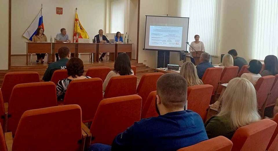 В Ленинском районе обсудили меры оздоровления экономики