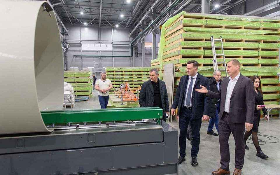 Воронежское производство коммунальных систем посетил вице-премьер Константин Кузнецов