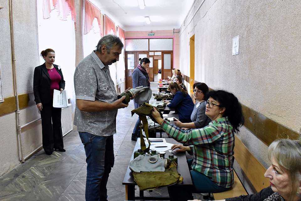 В Ленинском районе проверили готовность пункта выдачи средств индивидуальной защиты 