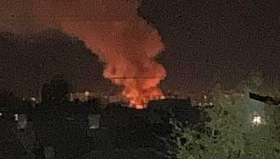 О сильном пожаре на Левом берегу в Воронеже рассказали в МЧС