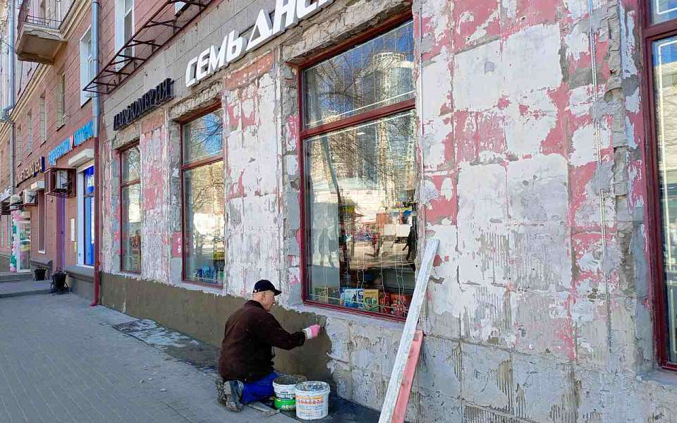 В Ленинском районе продолжают контролировать соблюдение дизайн-регламента 