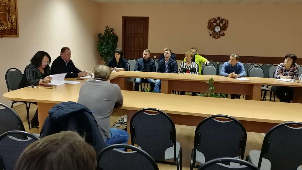 В Коминтерновском районе обсудили работу автомоечных комплексов