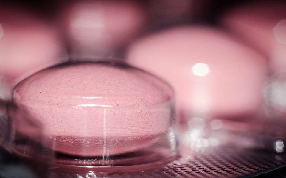 Причины отсутствия лекарств для ребенка с редким заболеванием назвали воронежские власти