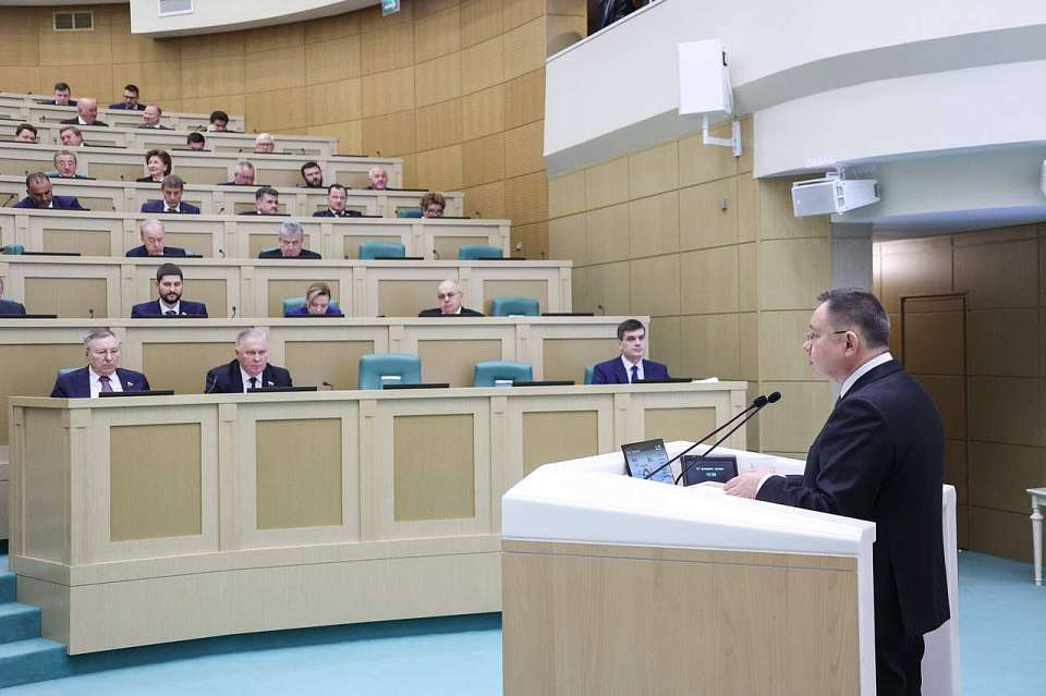 Сенатор Сергей Лукин обсудил с главой Минстроя РФ Иреком Файзуллиным перспективы жилищного строительства в России