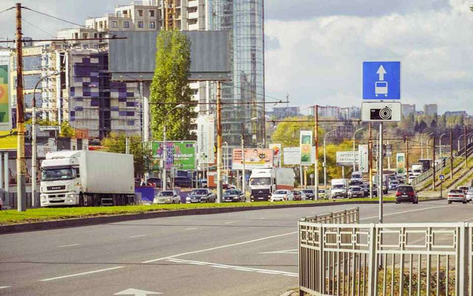 Мэр анонсировал появление выделенных полос на Ленинском проспекте в Воронеже