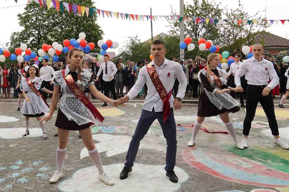 Когда пройдут последние звонки у воронежских школьников, сообщили в Минпросвещения
