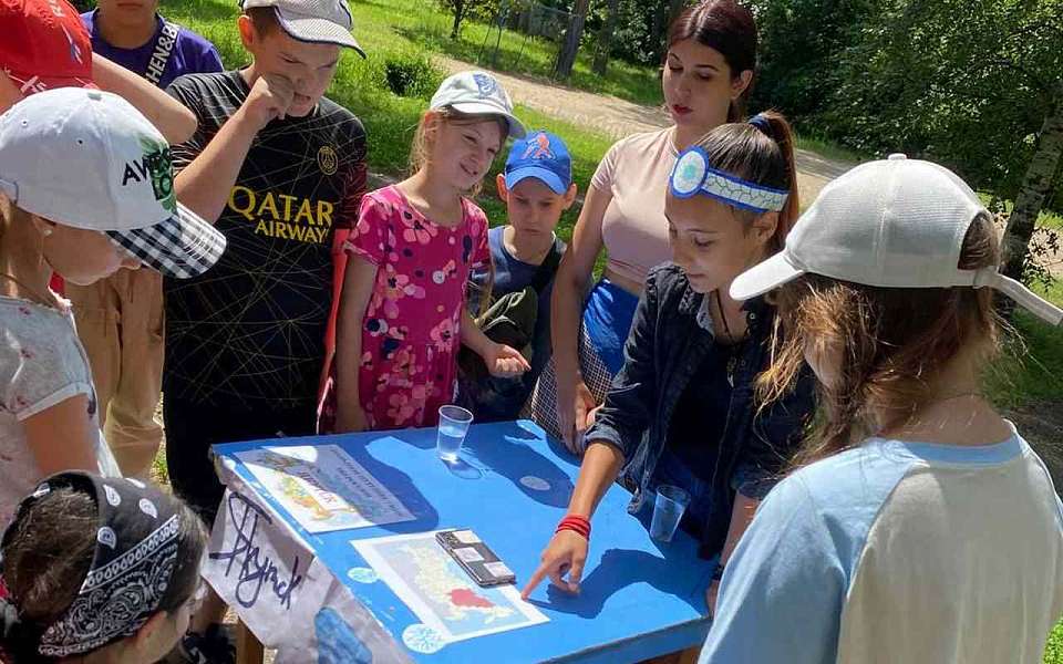 Дети из Ленинского района дети совершили «Большое путешествие по России»