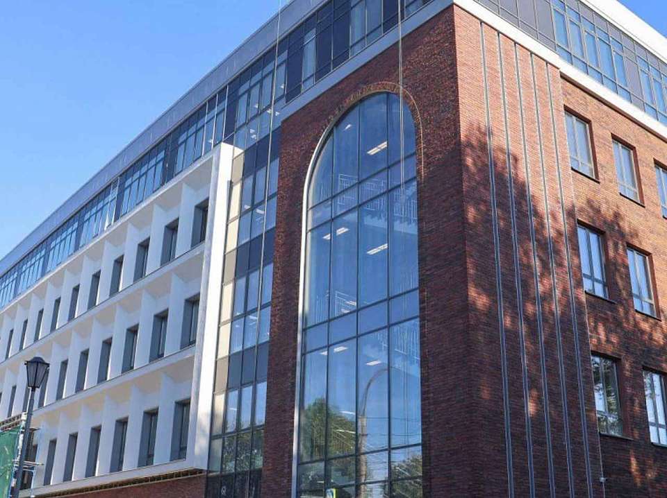 Дети могут учиться: воронежскую школу №45 после реконструкции поставили на кадастровый учет