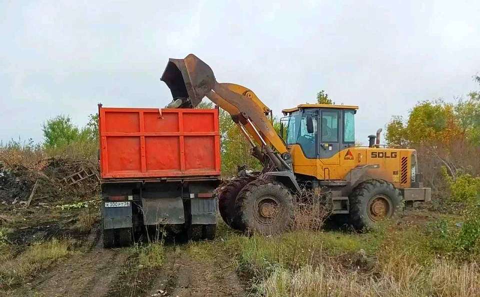 После проверки прокуратуры убрали незаконную свалку в Воронежской области