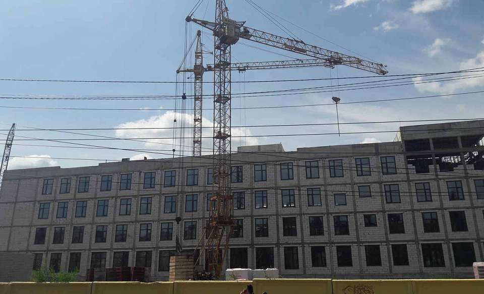 Первые лица Воронежа и области поздравляют строителей с профессиональным праздником