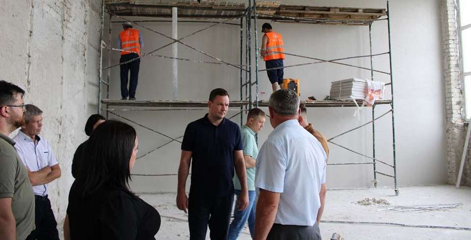 Соцобъекты в подшефных районах ЛНР продолжают восстанавливать воронежские специалисты