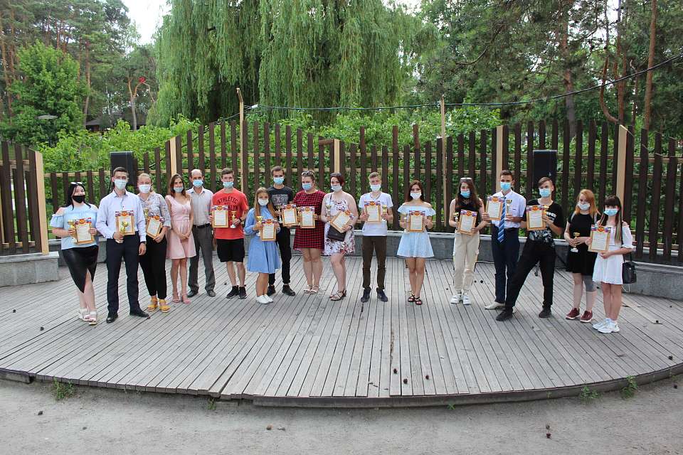 В «Алых парусах» отметили День молодежи