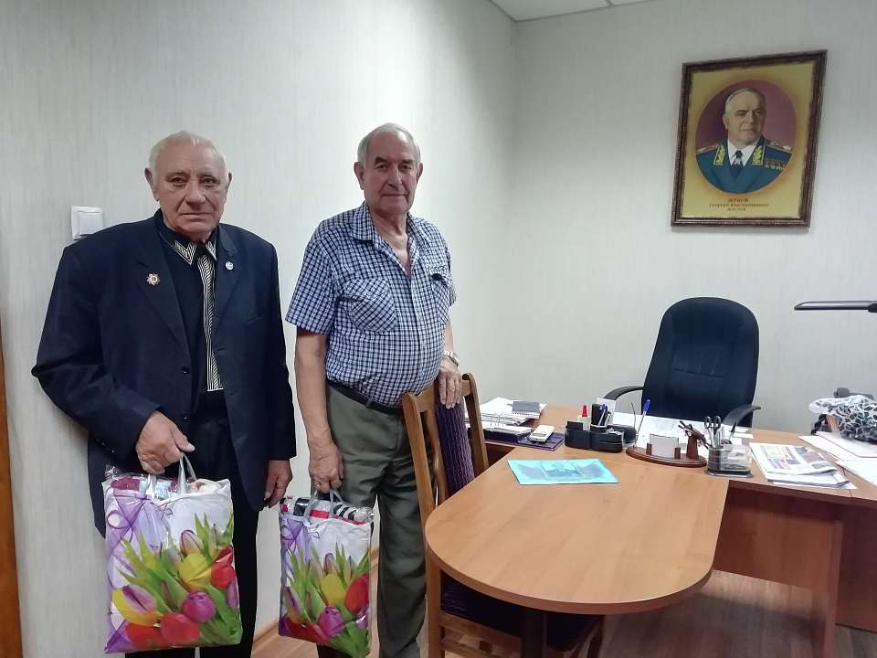                   В Коминтерновском районе поздравили руководителей общественной организации