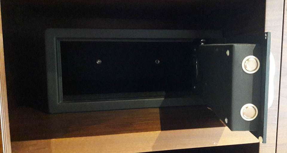 Более 5 млн отдала жительница Воронежа мошенникам после «дистанционного обыска»