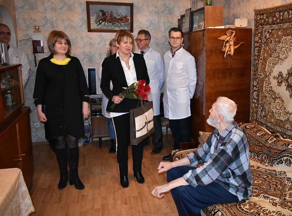 В Центральном районе заботятся о ветеранах Великой Отечественной войны