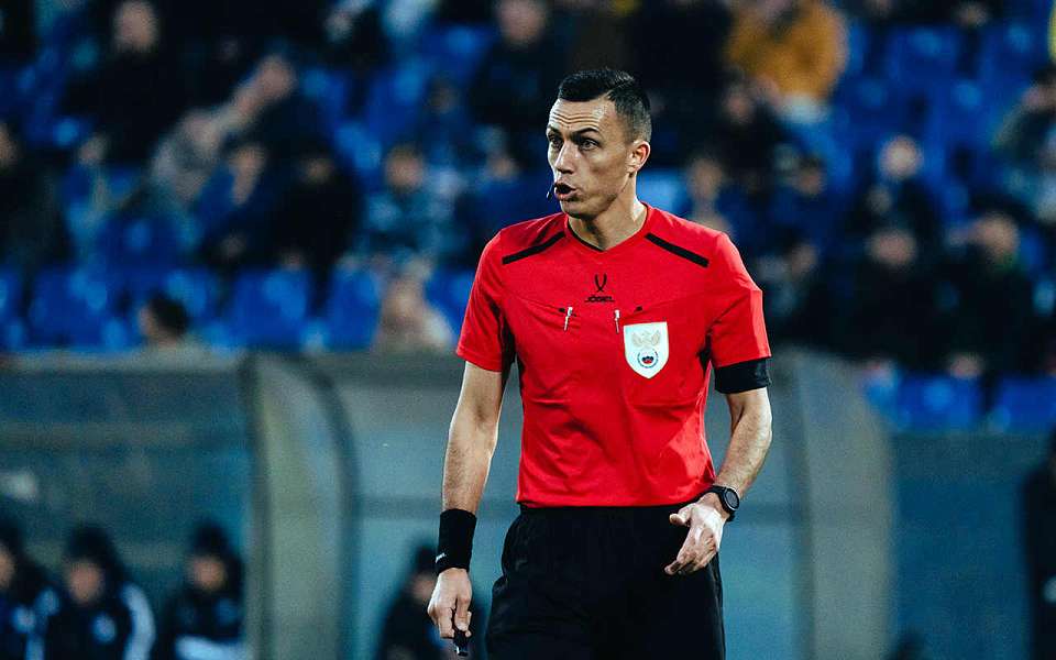 Футболистов «Факела» и «Челябинска» рассудит в Воронеже московский арбитр