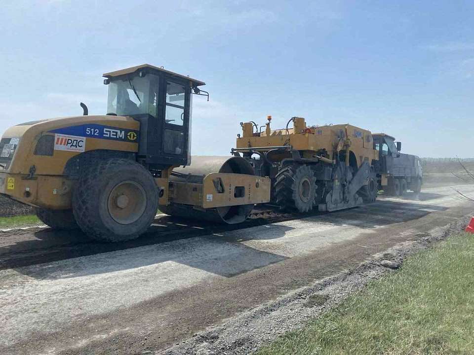 В Воронежской области стартовал сезон по приведению автомобильных дорог в нормативное состояние 