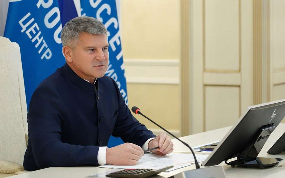 В Москве прошла встреча генерального директора «Россети Центр» Игоря Маковского с фондом «Энергия русского духа»  