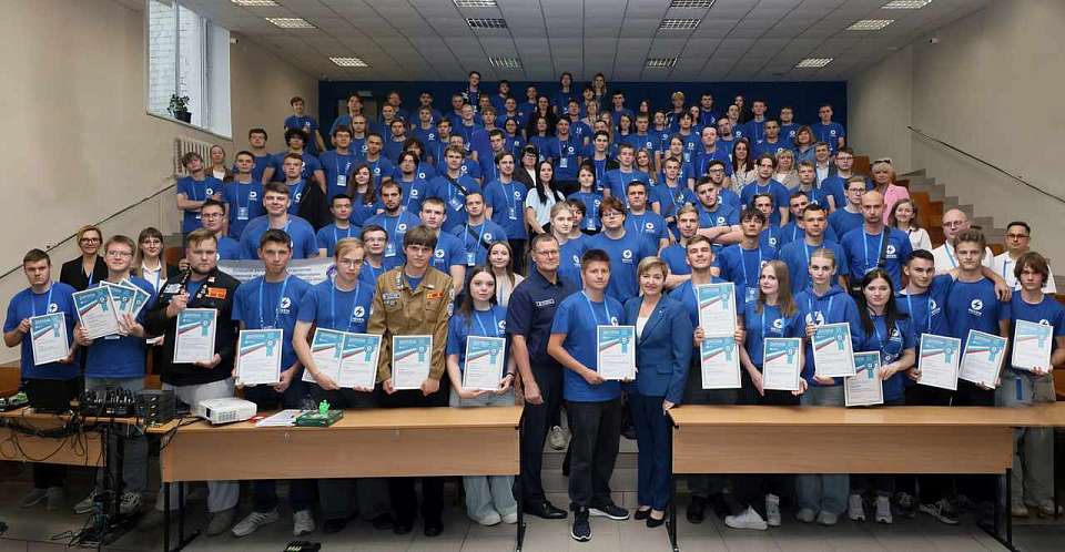 «Россети Центр» и «Россети Центр и Приволжье» определили лучшие студенческие энергетические отряды в 2026 году 