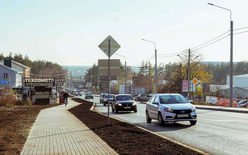 Открыли движение по двум улицам в левобережной части Воронежа