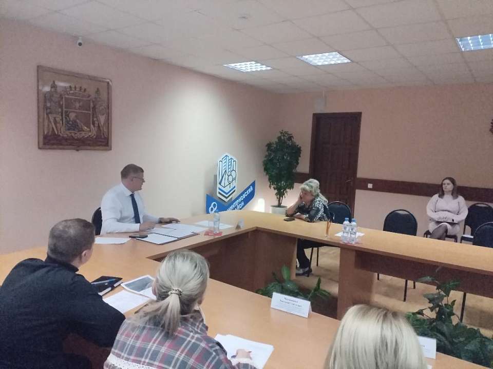 Прошел прием граждан по личным вопросам в Коминтерновском районе