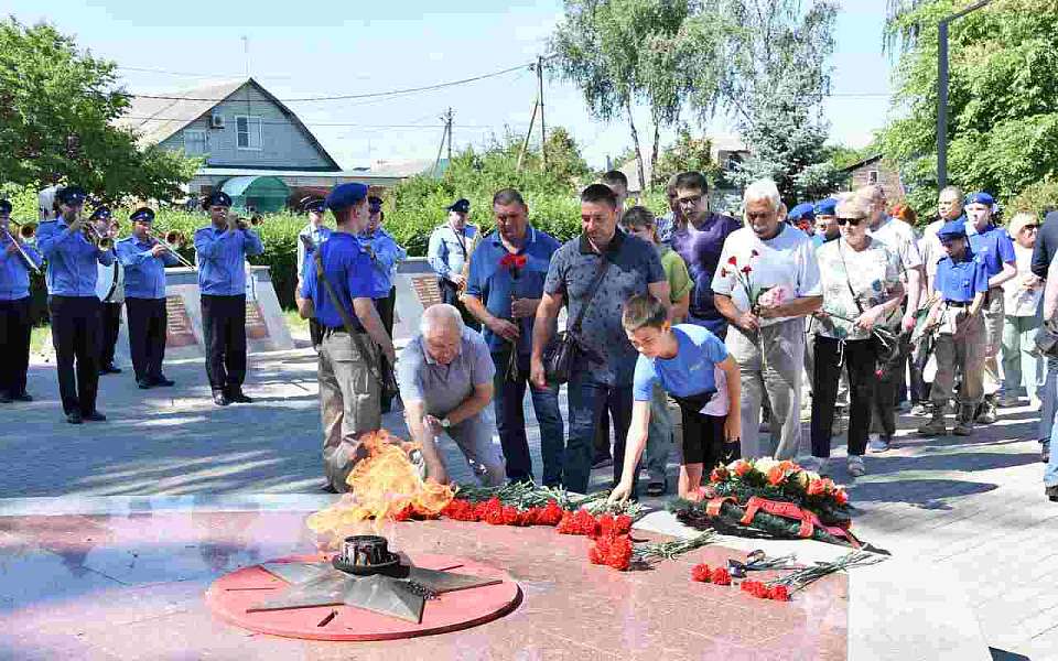 В День памяти и скорби в Железнодорожном районе почтили память погибших в годы Великой Отечественной войны  