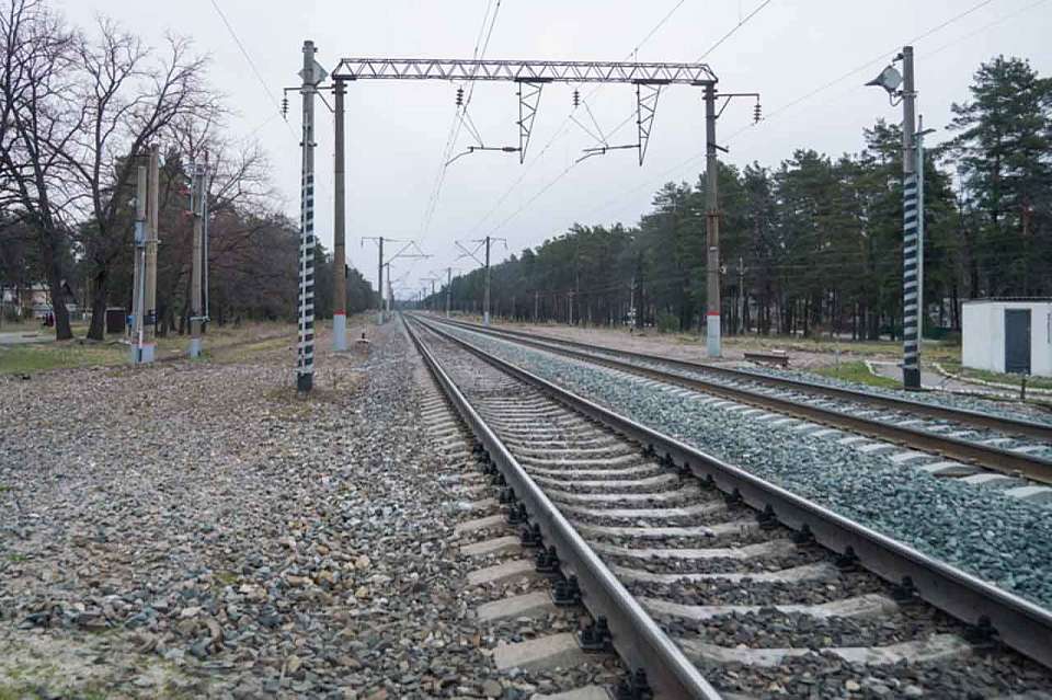 На ж/д станции Воронежа погиб 20-летний сотрудник