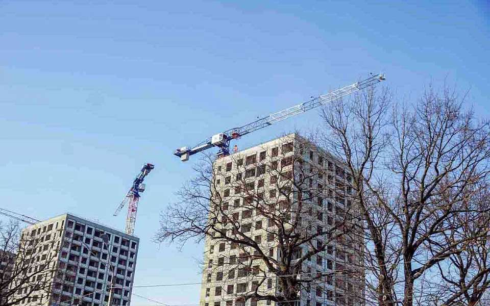 Высотное жилье за 5,6 млрд рублей построит ГК «Развитие» рядом с аэродромом в Воронеже