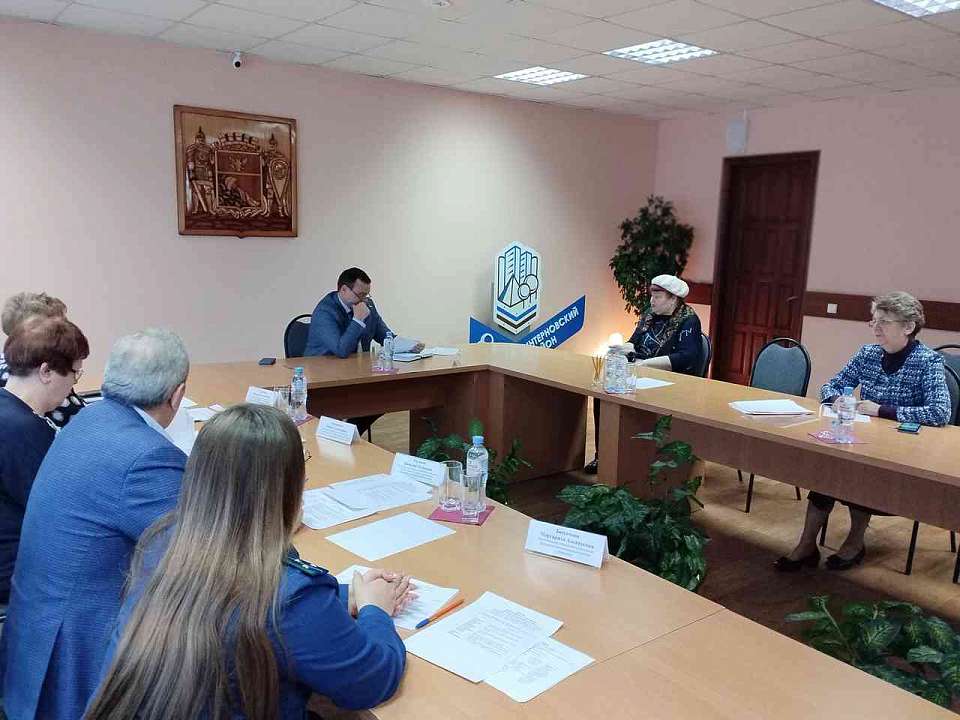 В Коминтерновском районе прошел прием граждан