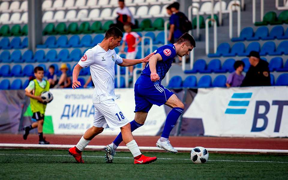 Футболисты нововоронежского «Атома» и лискинского «Локо» одержали уверенные победы