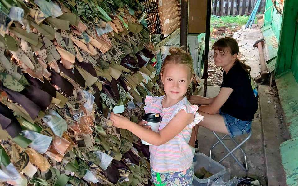 Как многодетная семья поддерживает фронтовиков и детей из прифронтовых регионов