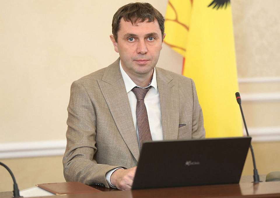 Фейковые голосовые сообщения стали рассылать от имени мэра Воронежа Сергея Петрина