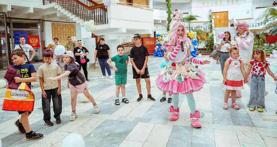 Праздник открытых сердец: воронежские армяне поздравили юных горожан с Днём защиты детей