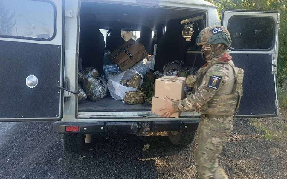 Ветераны Левобережного района организовали новую поставку гумпомощи военным на Донбасс и Харьковщину