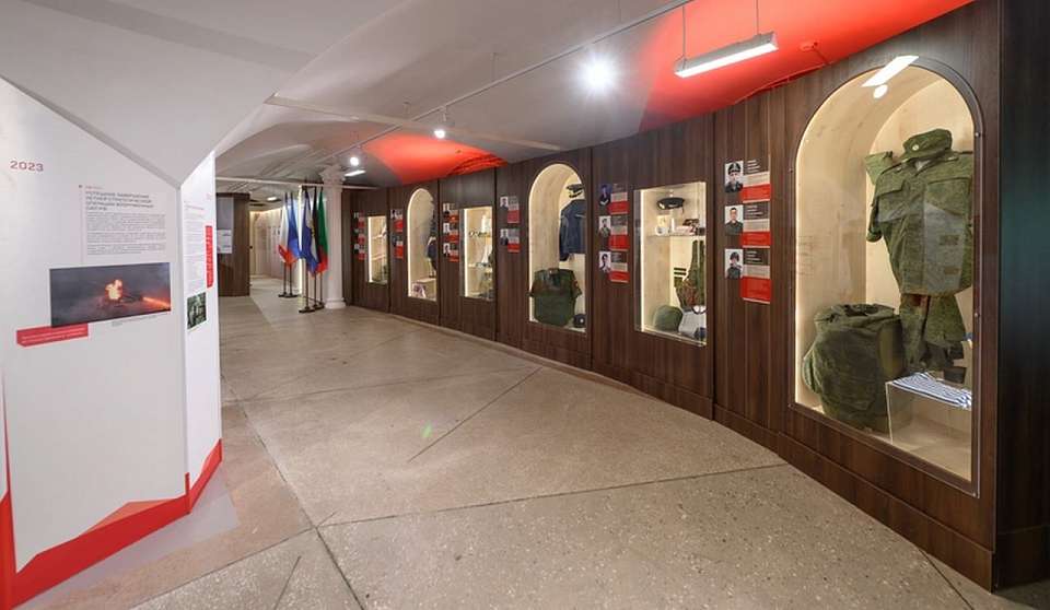 Выставка «Герои СВО. Воронежцы» начала работать в музее «Арсенал» в День Героев Отечества