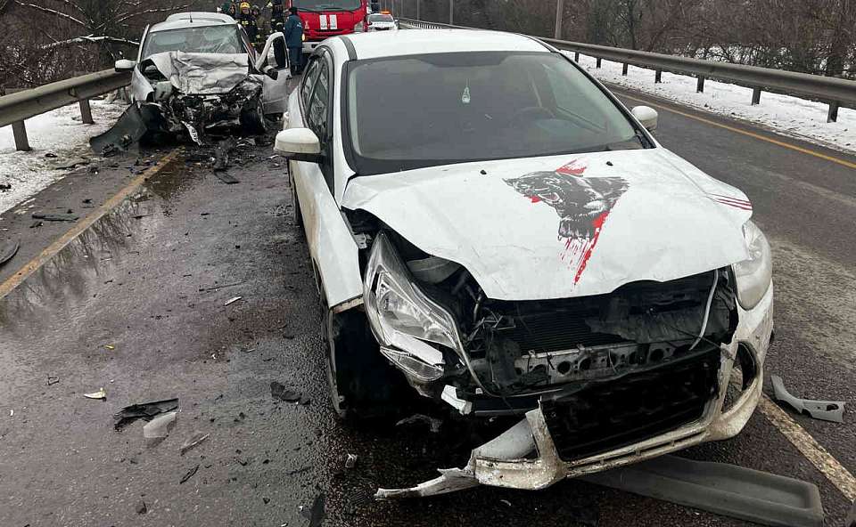 Массовая авария с пострадавшими произошла на воронежской трассе