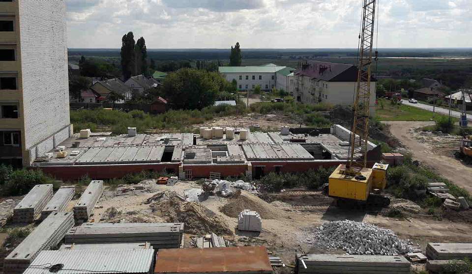 Пострадавшему на заброшенной стройке в Воронеже подростку присудили компенсацию