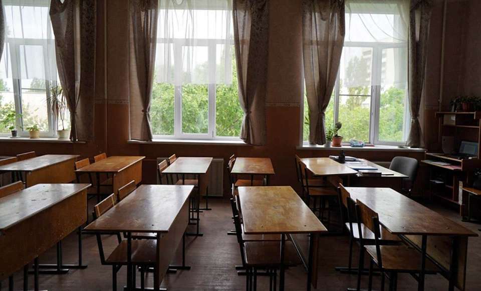 Бастрыкин заинтересовался ситуацией с разрушающейся школой в воронежских Семилуках