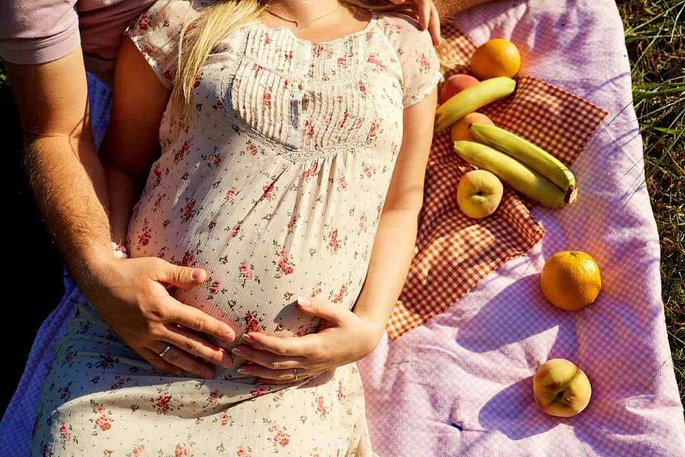 Воронежский гинеколог дала советы беременным женщинам в сильную жару