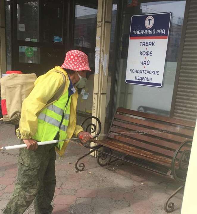 В Железнодорожном районе продезинфицировали остановки