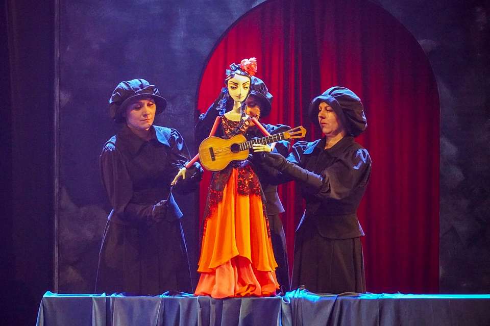 Театр теней, встреча с актрисой и «Рождественский джаз». Куда воронежцам сходить на выходных, 17 и 18 января