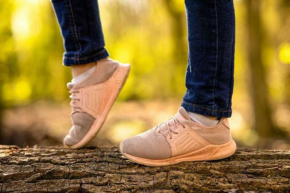 В Воронеже сбежала из дома 8-летняя девочка, не желая возвращаться к пьяной матери