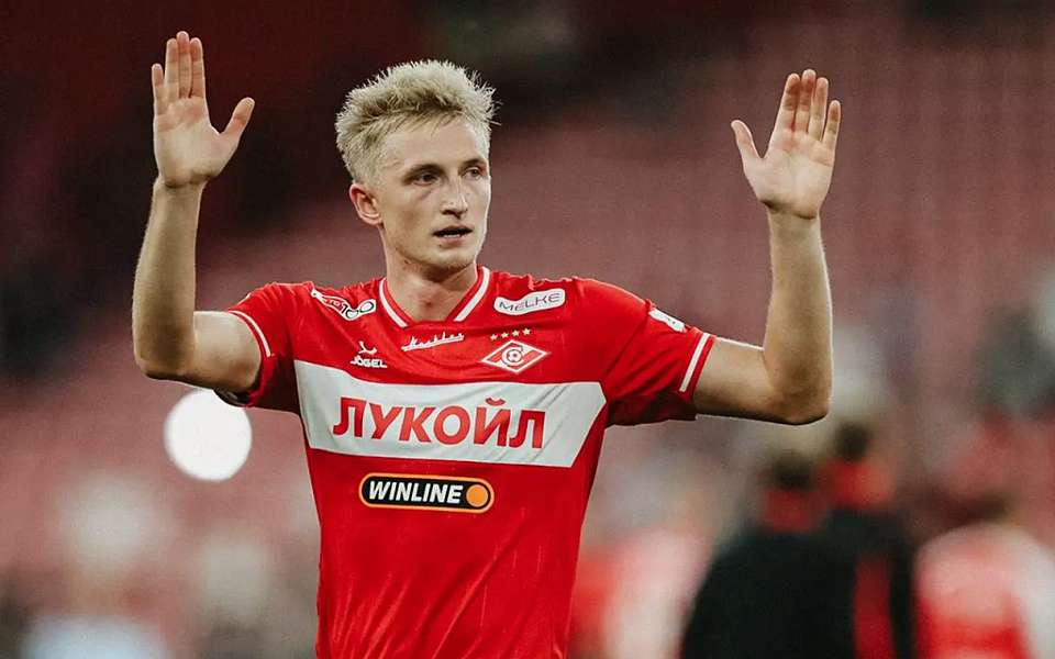 Московский «Спартак» заключил новое соглашение с воронежцем Русланом Литвиновым