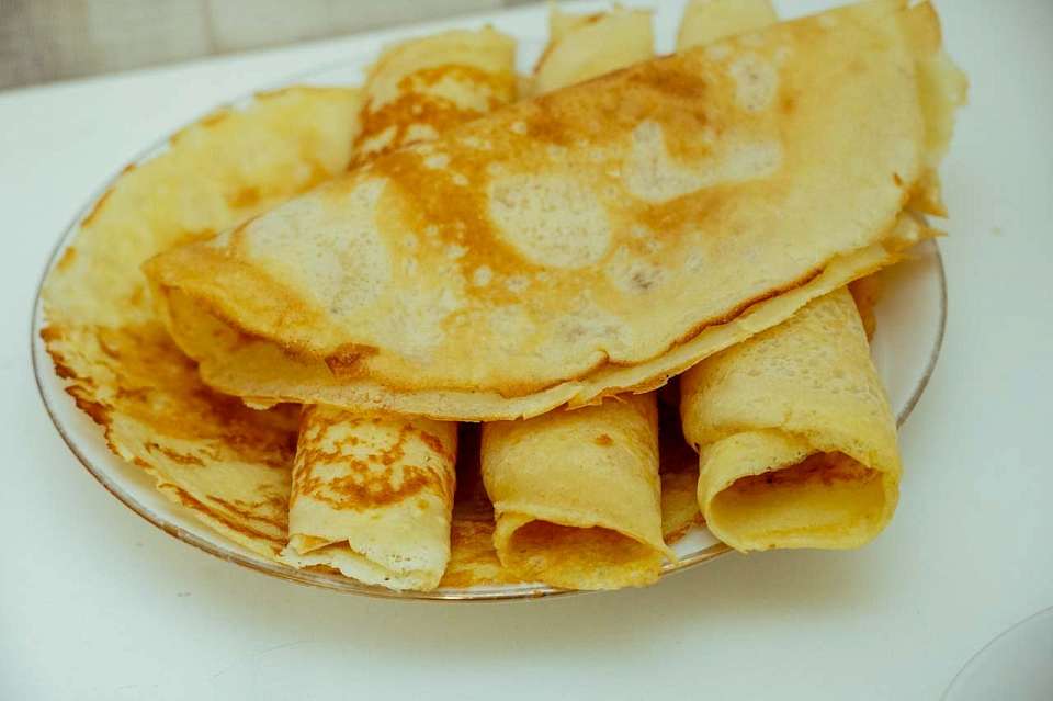 Как правильно подобрать продукты для блинов на Масленицу, рассказали в воронежском Роспотребнадзоре