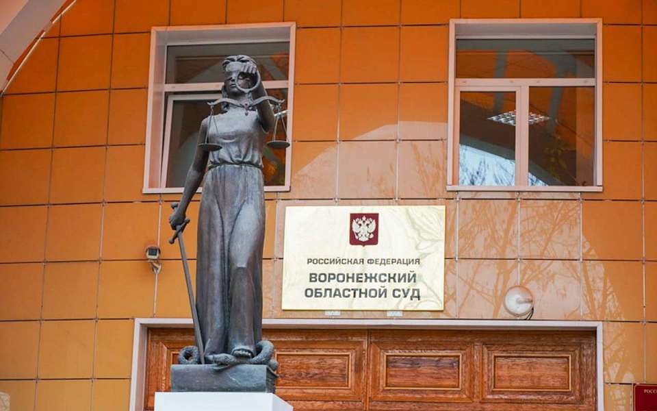  Женщину, в семейном скандале ранившую мужа ножом, оставили под стражей