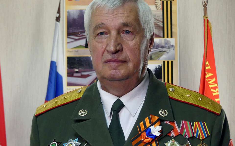 «Каждый из нас старается помочь нашим бойцам»