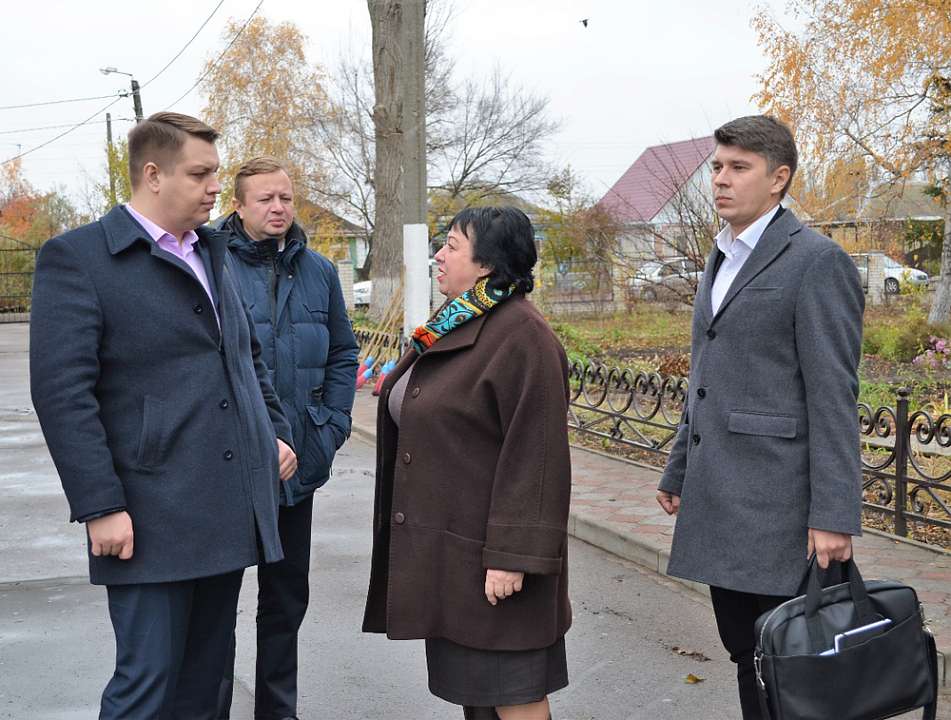 Глава Левобережной управы встретился с ТОСами