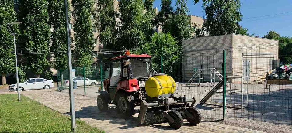 В Ленинском районе уделяют особое внимание состоянию открытых общественных пространств