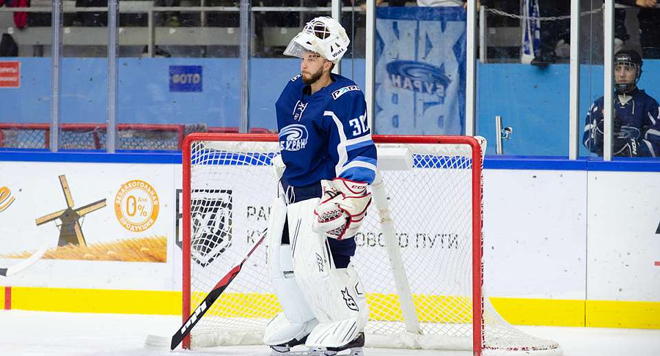 Воронежский «Буран» досрочно расстался с вратарем