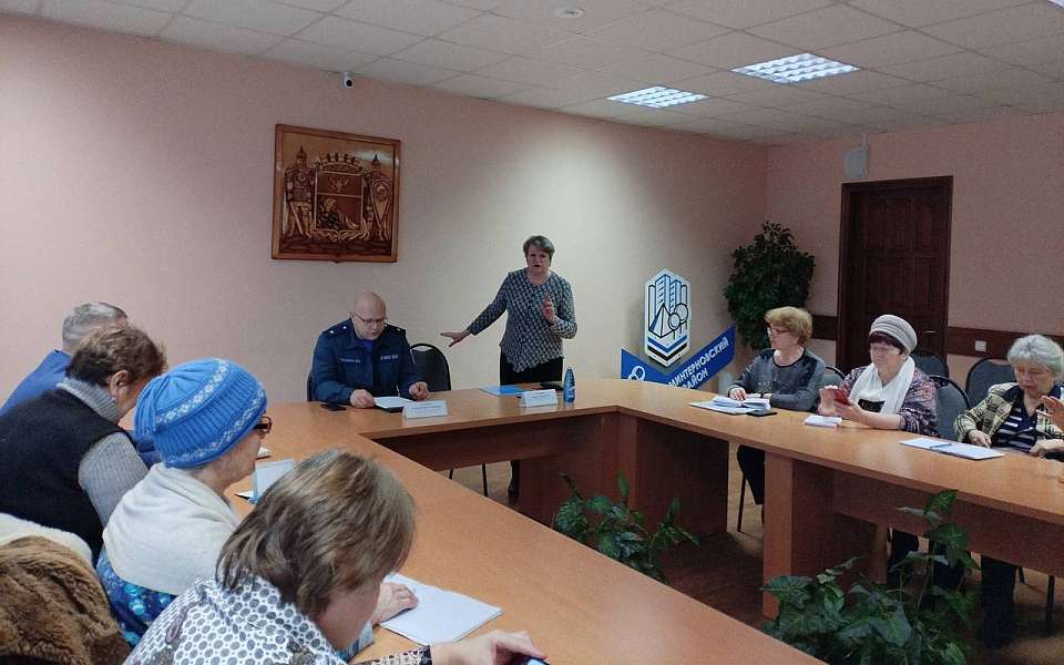 В Коминтерновском районе обсудили проблемы жилищно-коммунального хозяйства